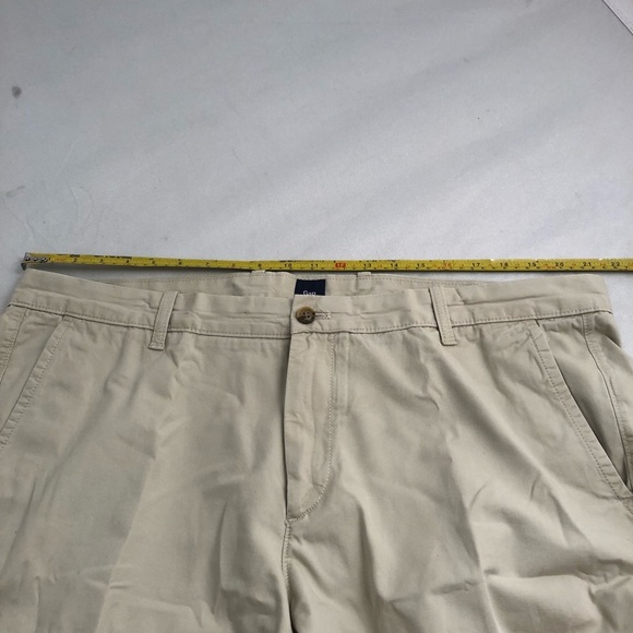 Gap khaki cotton flat front shorts - Picture 6 of 6